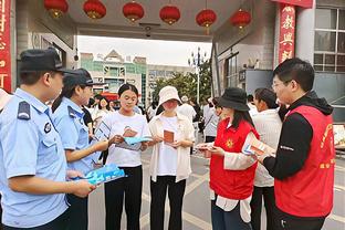 巴格利首发出战26分钟 13投7中&罚球5中4贡献18分8篮板 正负值+8